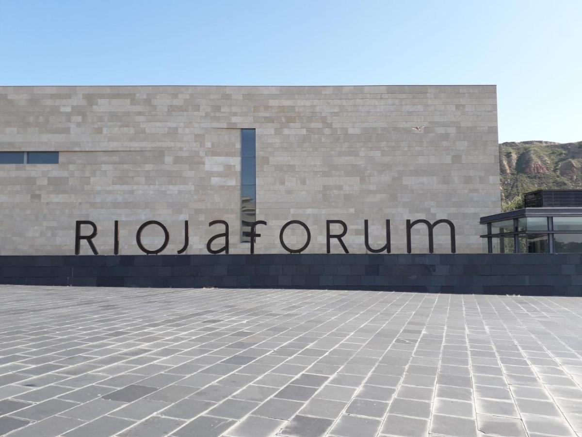 Apartamento Céntrico y acogedor en tierra de vinos Logroño Exterior foto